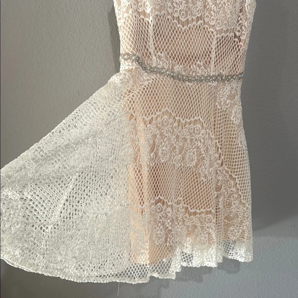 City Triangles Cream Mini Dress lined rhinestones prom - Picture 3 of 12